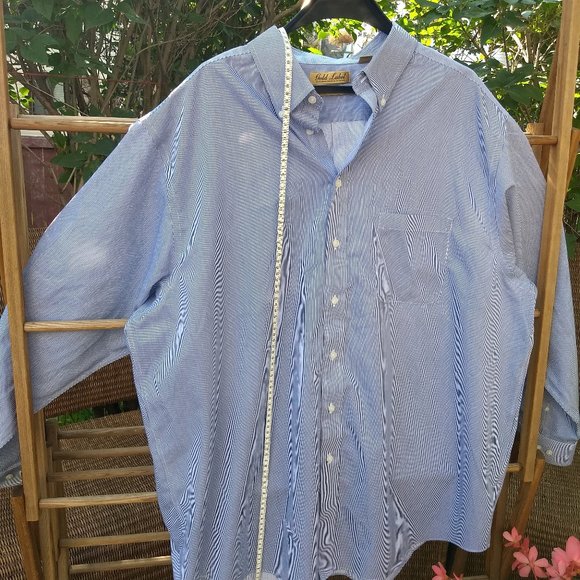 Roundtree and Yorke classic blue white stripe bankers dress shirt - Picture 5 of 9